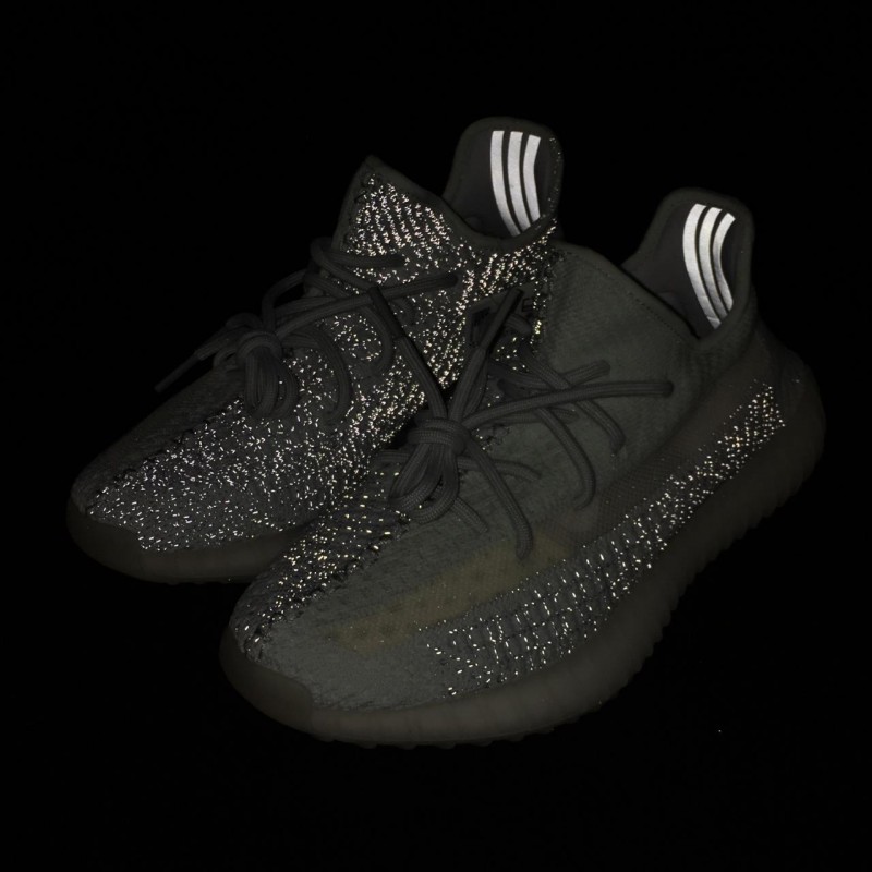 is yeezy cloud white reflective